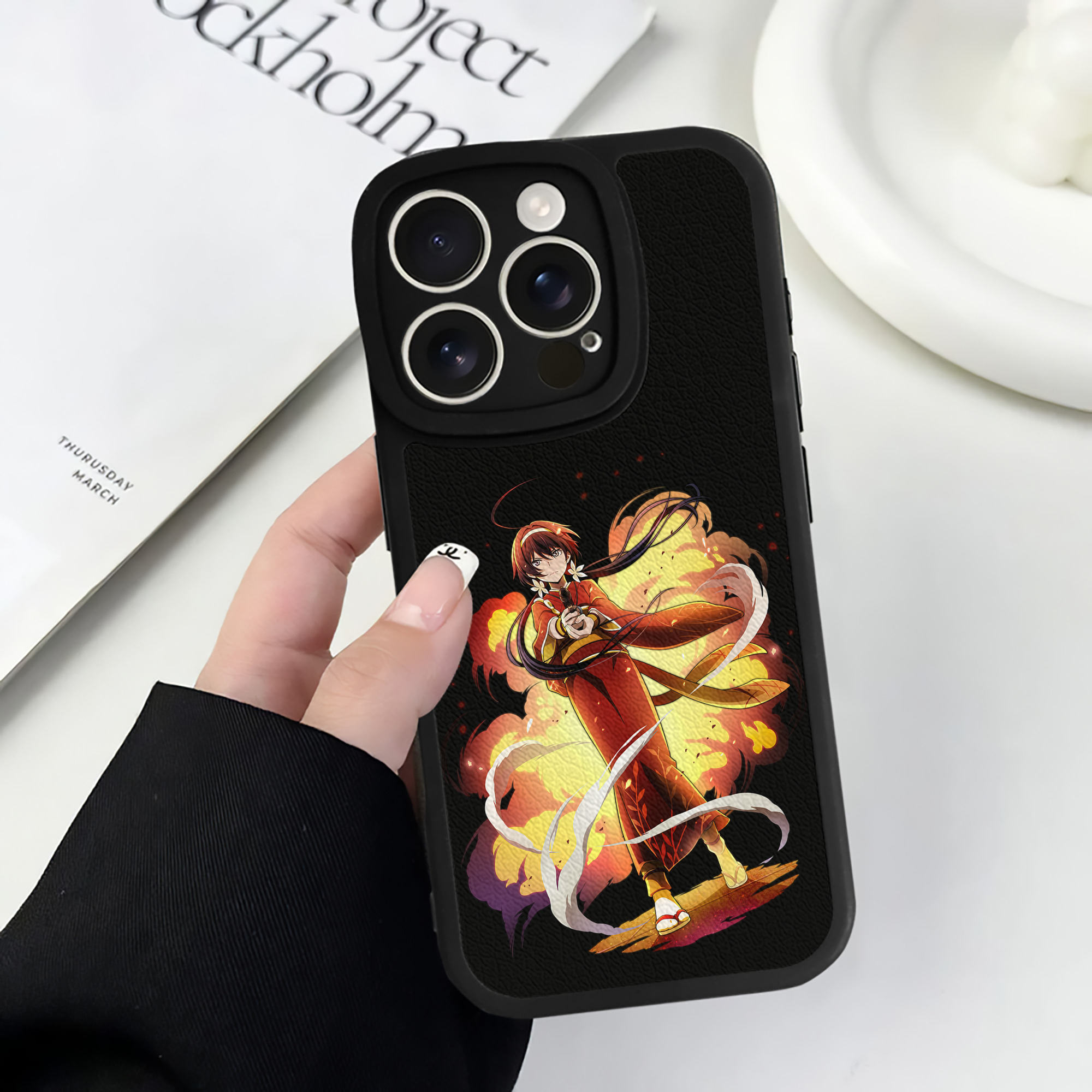 （画像用） 文豪ストレイドッグス Bungo Stray Dogs 【iPhone 16シリーズ対応】シリコンスマホケース（レザー調） 材質：シリコン